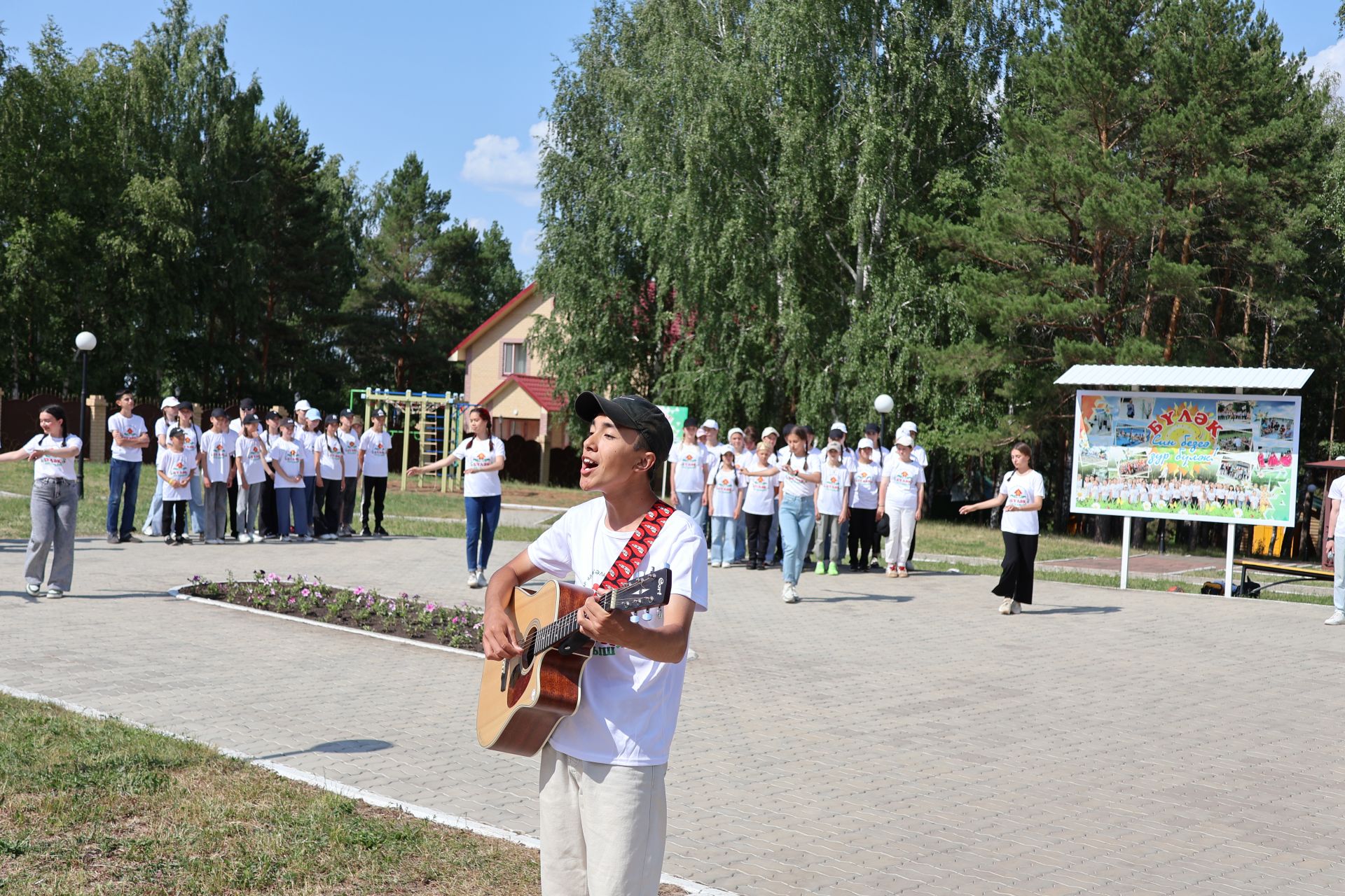 «Бүләк» аланының ябылу тантанасы: Күңелле дә, моңсу да, диләр