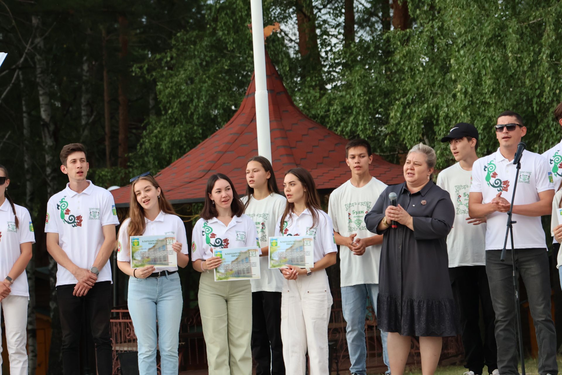 Дастаннар елына багышланган агым тантаналы төстә ябылды(+фоторепортаж)