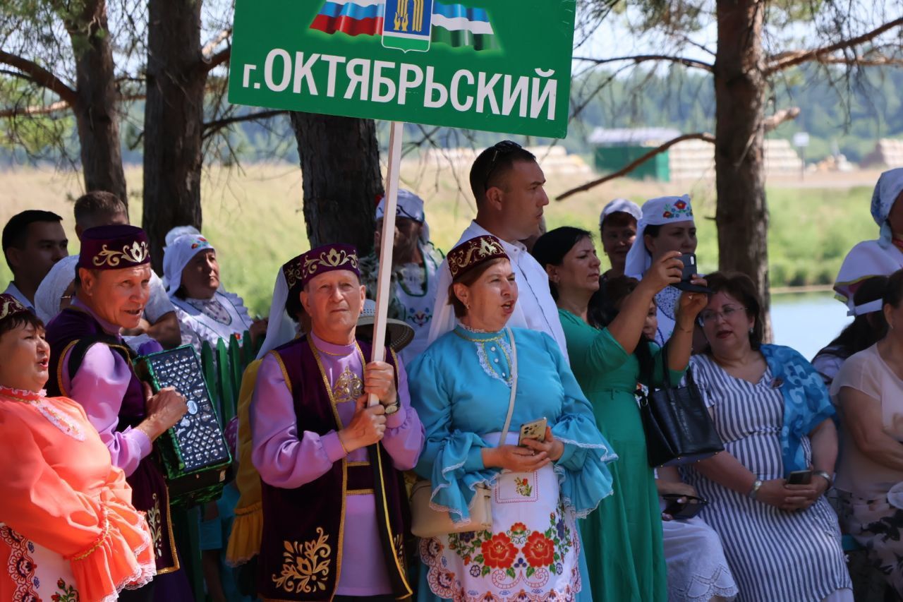 Авылларда гармун моңы: Актанышта Төбәкара гармунчылар фестивале уза (фото һәм видео)