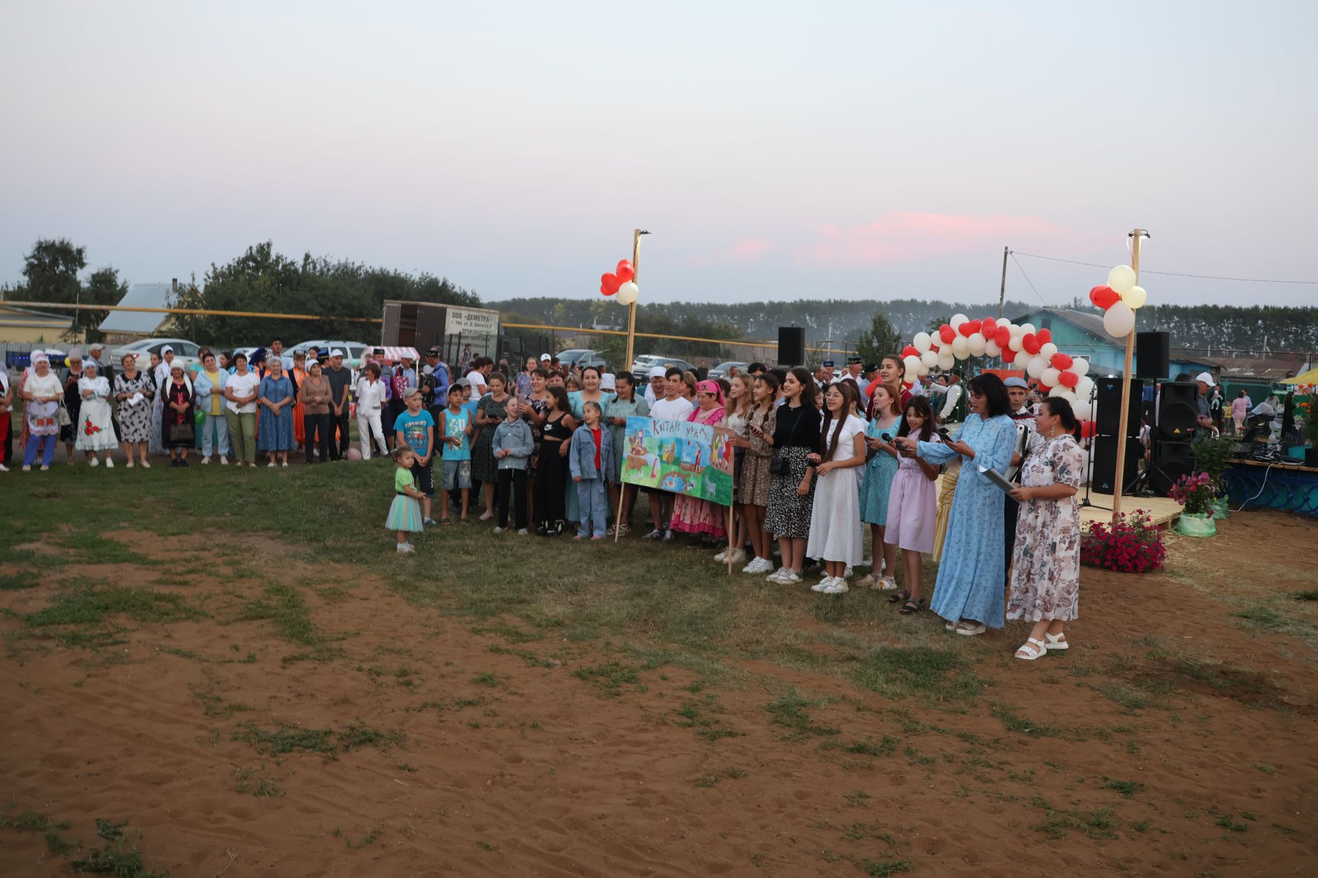 Кировта авыл халкы бердәмлеге сокландыра: Авыл бәйрәменең матурлыгы искиткеч булды