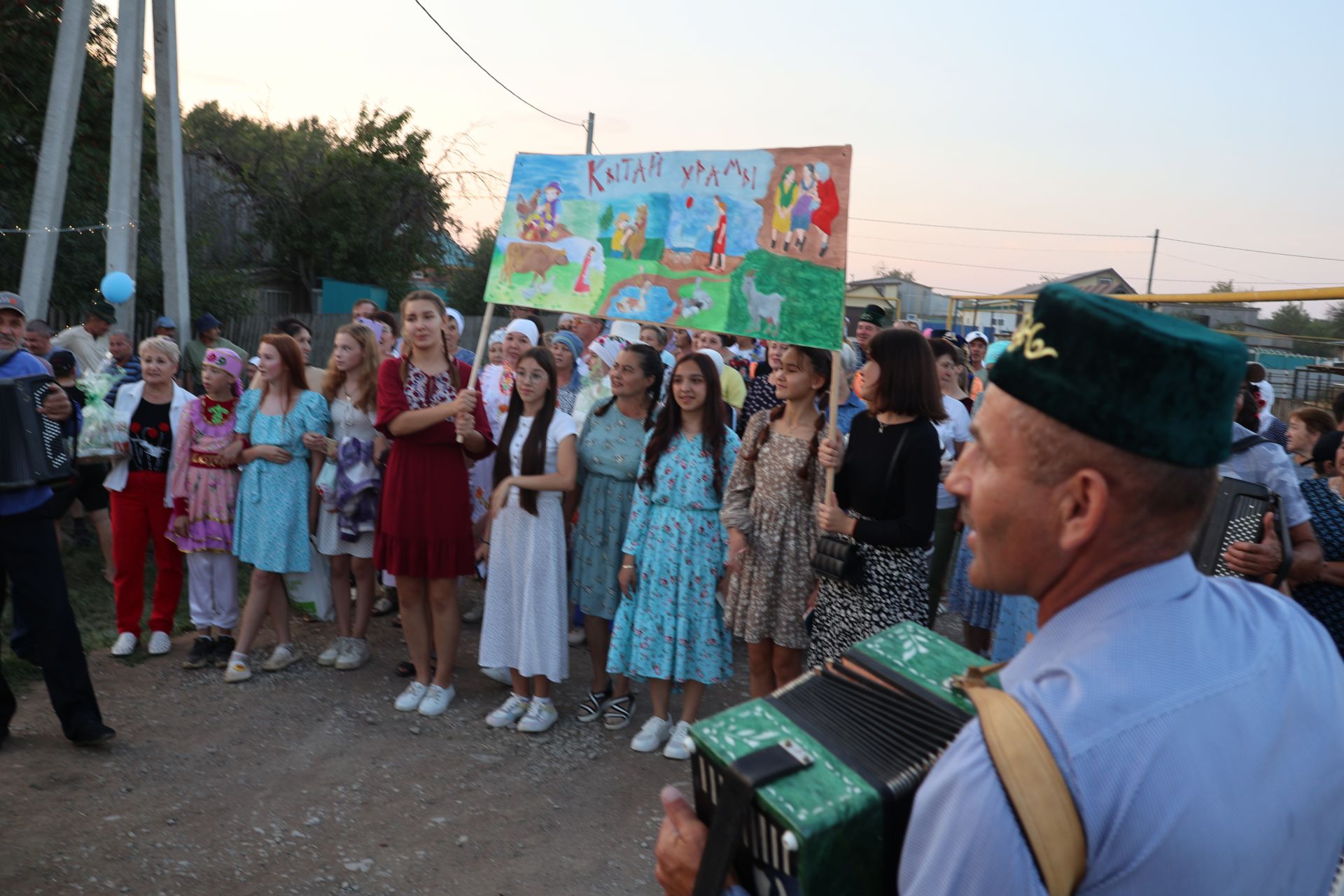 Кировта авыл халкы бердәмлеге сокландыра: Авыл бәйрәменең матурлыгы искиткеч булды