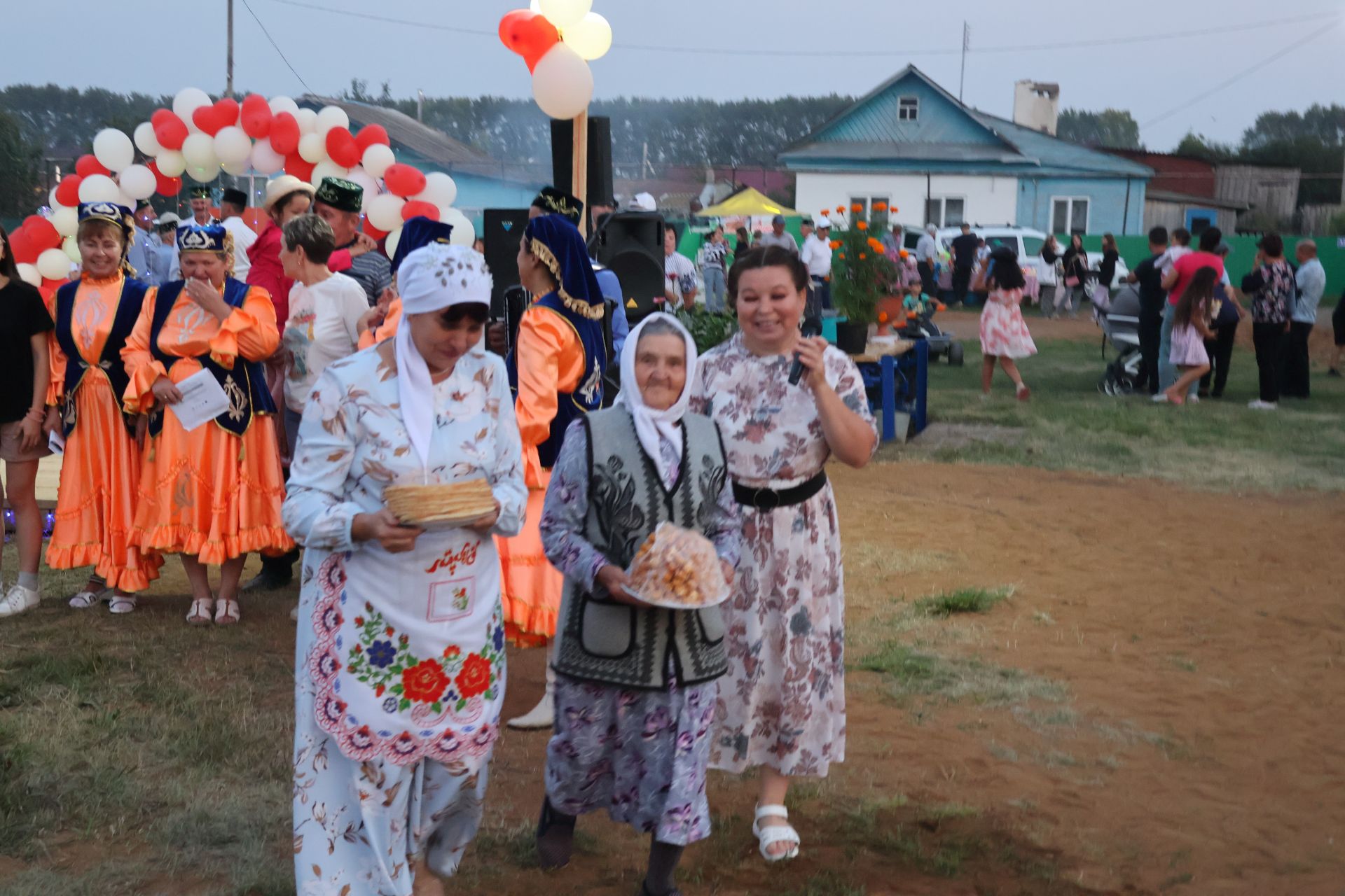 Кировта авыл халкы бердәмлеге сокландыра: Авыл бәйрәменең матурлыгы искиткеч булды