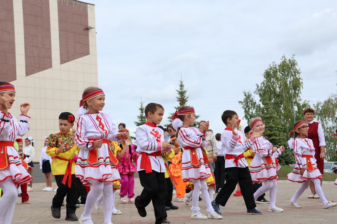 «Төп стратегик юнәлешләр буенча Актаныш мәгариф системасын үстерү» темасы астында август киңәшмәсе узды