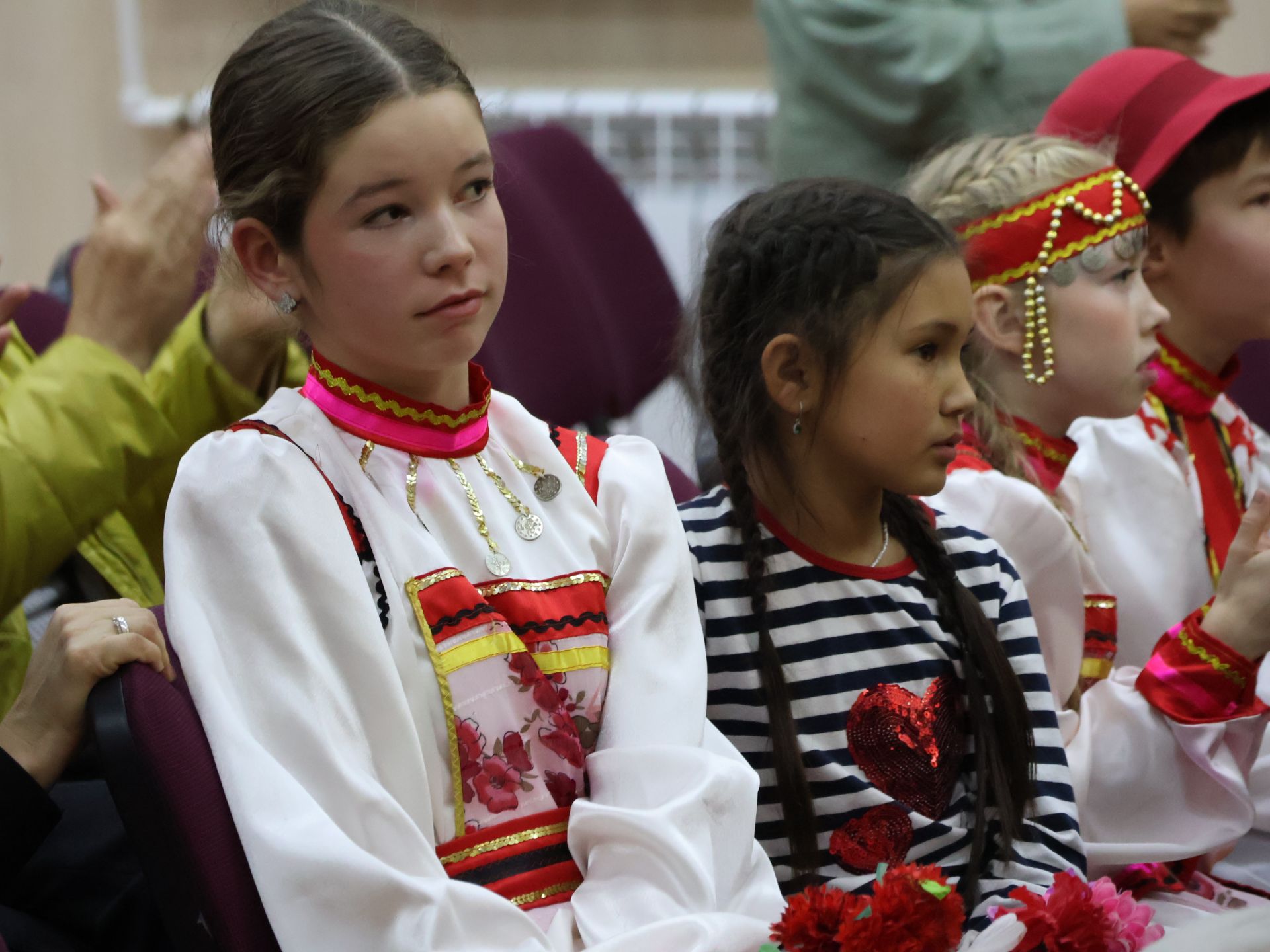 Актаныш, Минзәлә, Мөслимнең яшь сәнгать осталары «Мари салават күпере - 2024» фестивалендә көч сынаша