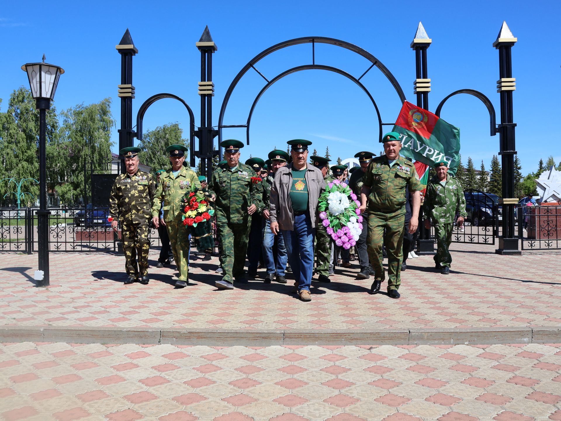 Актанышта узган Бөтенроссия чик сакчылары көненнән безнең фоторепортаж