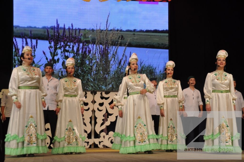 "Агыйдел" дәүләт җыр һәм бию ансамбле Актанышта сәхнә тотты