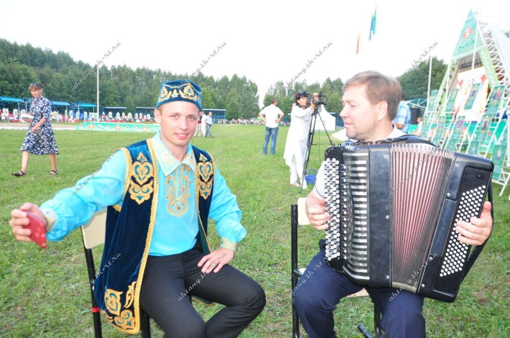 "Актаныш гармуннары"ның моңы бөтен Рәсәйгә таралды