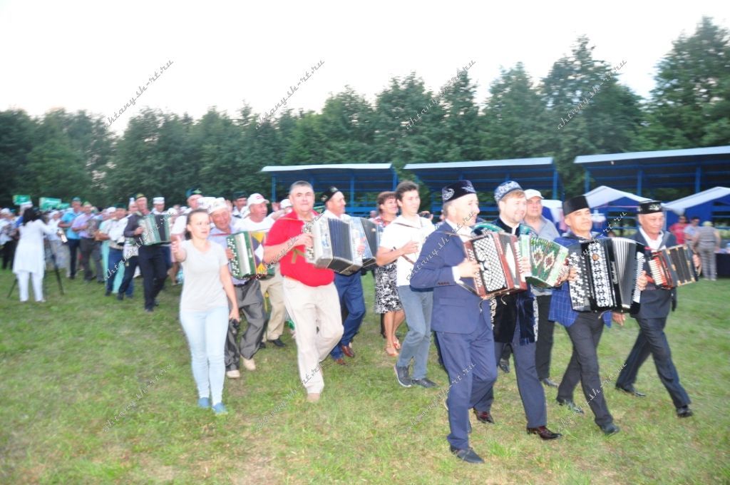 "Актаныш гармуннары"ның моңы бөтен Рәсәйгә таралды