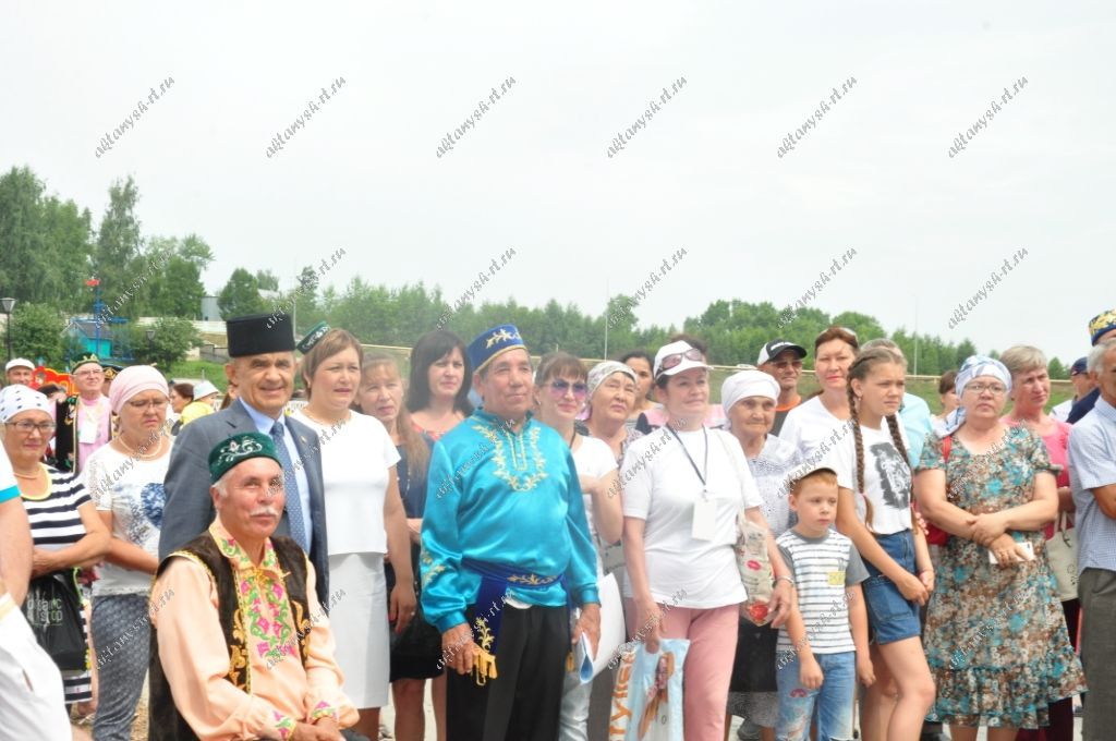 ТАРИХКА ТЕРКӘЛГӘН МИЗГЕЛЛӘР: Ай тотылган төнне Актанышта гармун бәйрәме гөрләде