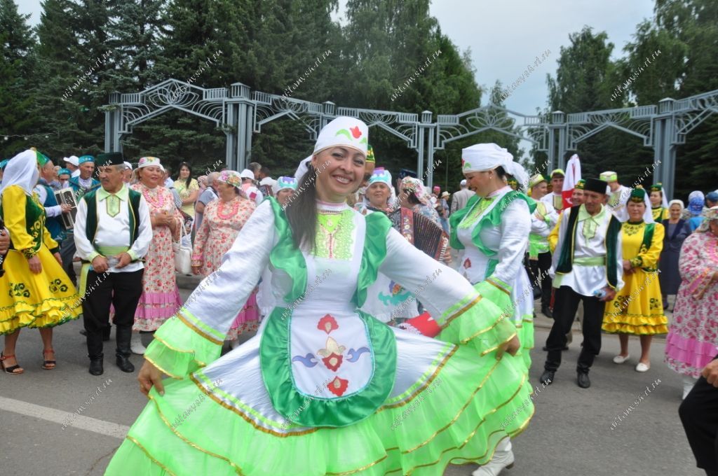 ТАРИХКА ТЕРКӘЛГӘН МИЗГЕЛЛӘР: Ай тотылган төнне Актанышта гармун бәйрәме гөрләде