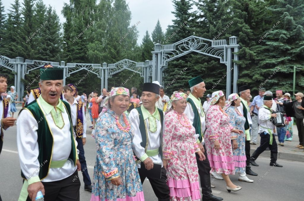 ТАРИХКА ТЕРКӘЛГӘН МИЗГЕЛЛӘР: Ай тотылган төнне Актанышта гармун бәйрәме гөрләде