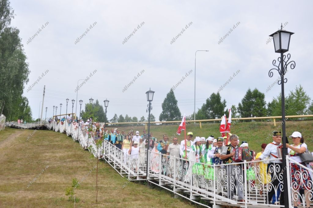 ТАРИХКА ТЕРКӘЛГӘН МИЗГЕЛЛӘР: Ай тотылган төнне Актанышта гармун бәйрәме гөрләде