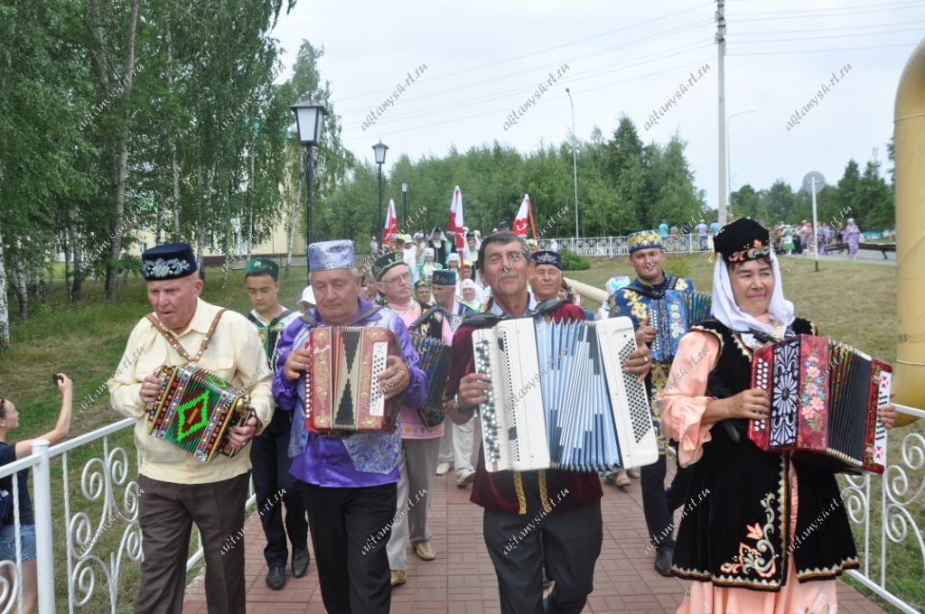 ТАРИХКА ТЕРКӘЛГӘН МИЗГЕЛЛӘР: Ай тотылган төнне Актанышта гармун бәйрәме гөрләде