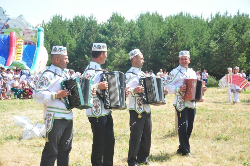 Актанышта мөселман балалар сабантуе гөрләде