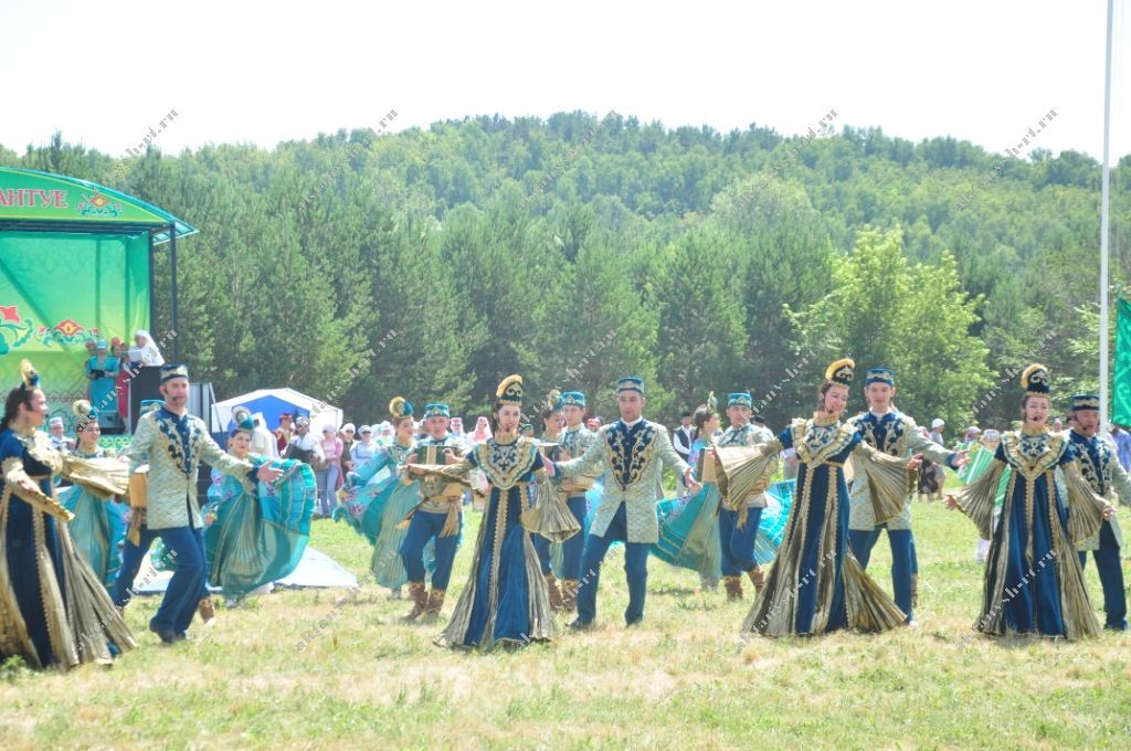 Актанышта мөселман балалар сабантуе гөрләде