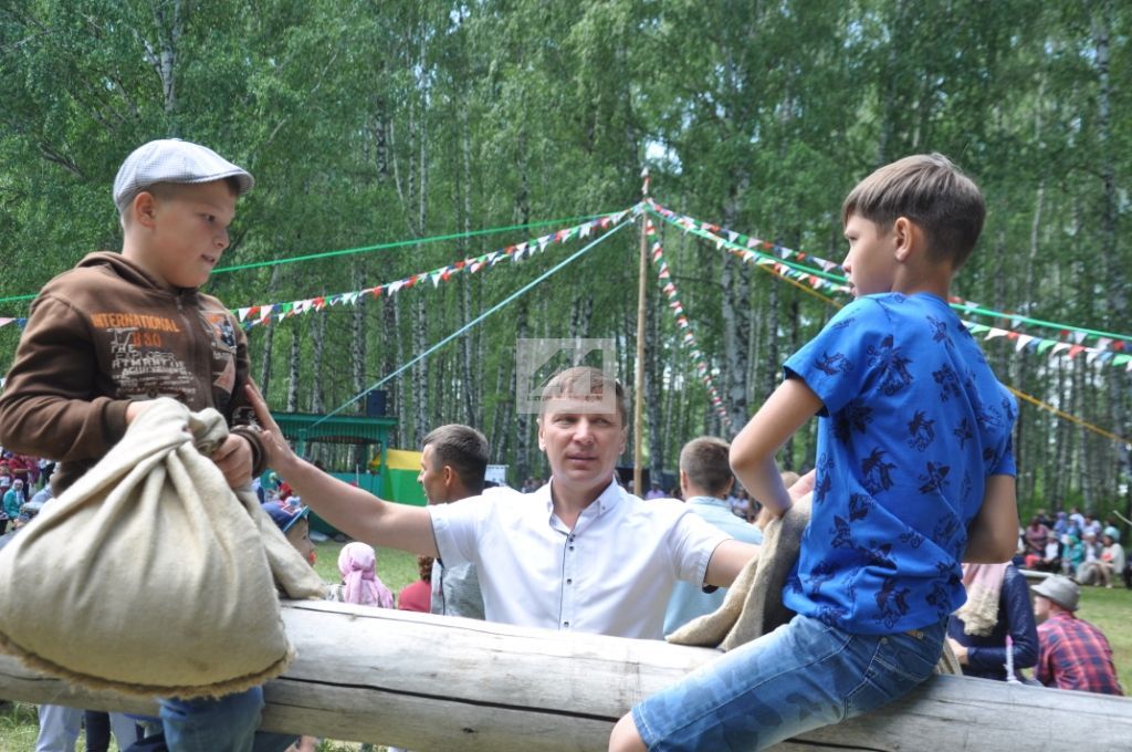 САБАНТУЙ МИЗГЕЛЛӘРЕ: Татар Ямалысы авылында милли бәйрәм (ФОТОРЕПОРТАЖ)