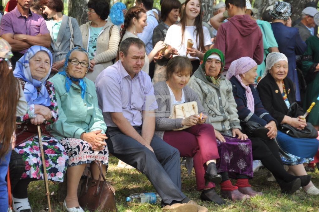 САБАНТУЙ МИЗГЕЛЛӘРЕ: Татар Ямалысы авылында милли бәйрәм (ФОТОРЕПОРТАЖ)