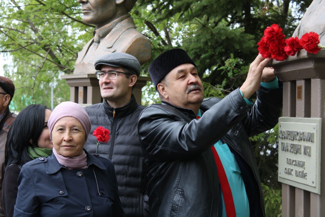 23 майда Актанышта әдәбият һәм сәнгать көннәре кысаларында Гамил Афзал фестивале узды