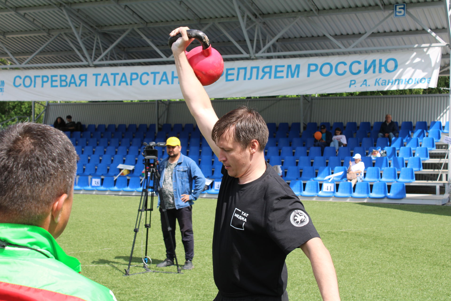 БЕЗНЕҢ ФОТОРЕПОРТАЖ:Саба районында беренче тапкыр "ТАТМЕДИА" АҖ журналистлары сабантуе оештырылды