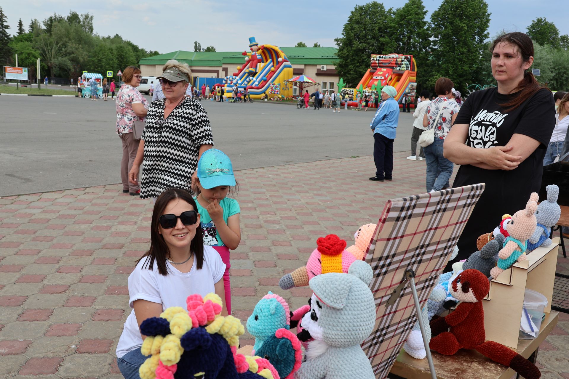 Районыбызда беренче тапкыр үткәрелүче Эшмәкәрләр ярминкәсеннән безнең фоторепортаж