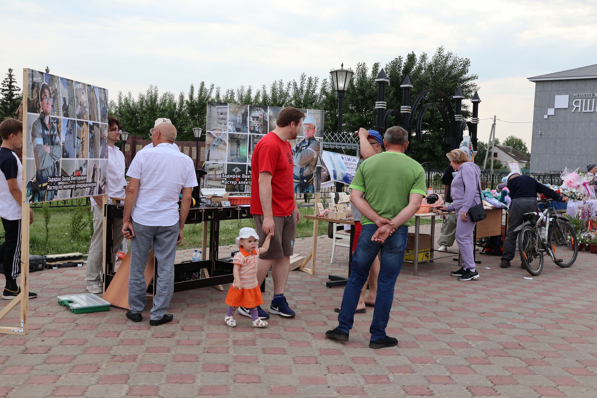 Районыбызда беренче тапкыр үткәрелүче Эшмәкәрләр ярминкәсеннән безнең фоторепортаж