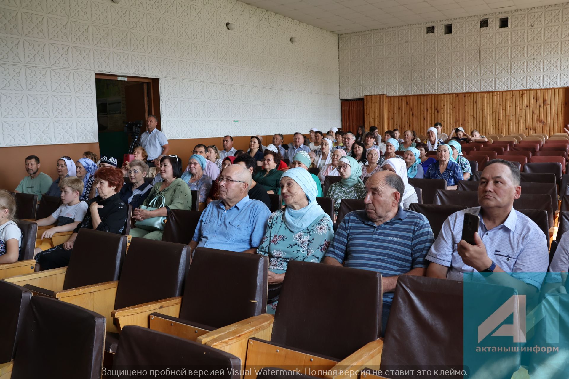 Дибәҗә Каюмованы искә алу чарасыннан фоторепортаж