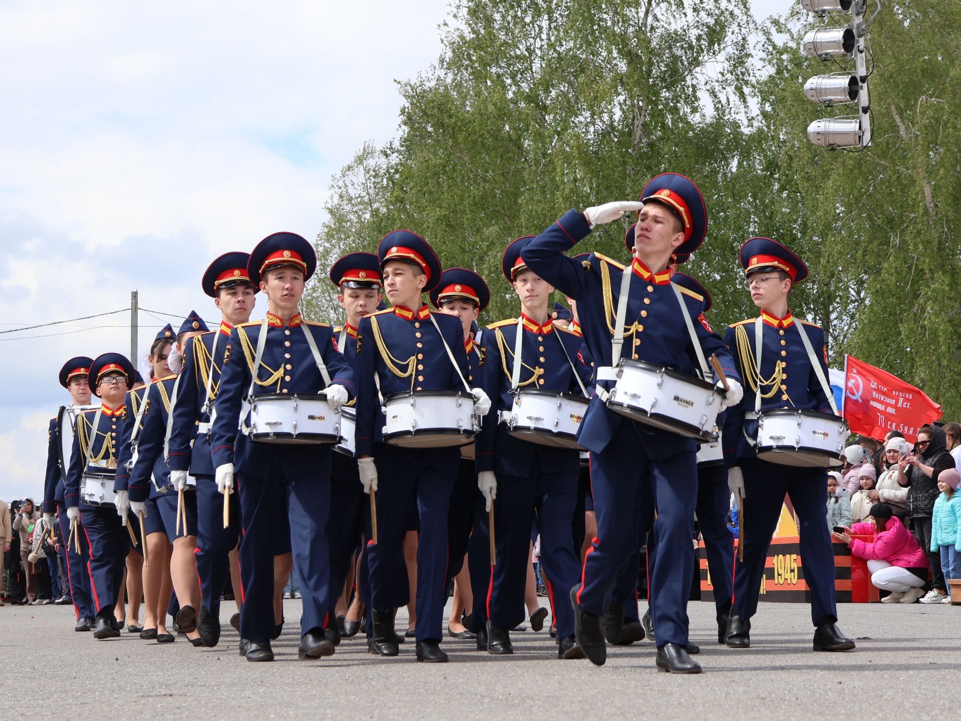 Бөек Җиңүгә 79 ел: Актанышта "Хәтер кайтавазы" бәйрәм тантанасыннан фоторепортаж