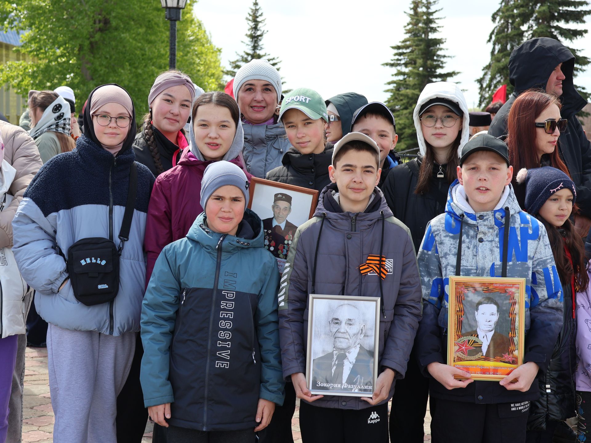 Бөек Җиңүгә 79 ел: Актанышта "Хәтер кайтавазы" бәйрәм тантанасыннан фоторепортаж