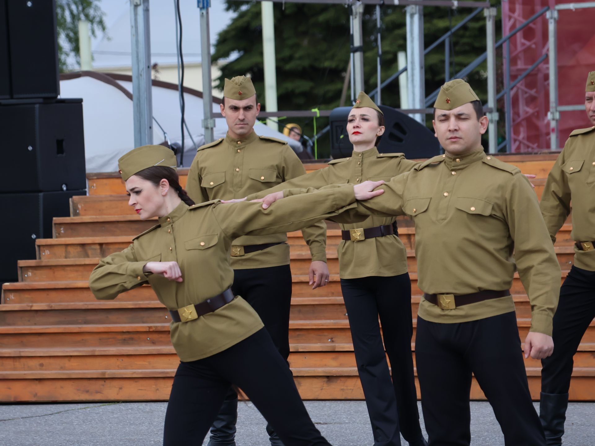 Бөек Җиңүгә 79 ел: Актанышта "Хәтер кайтавазы" бәйрәм тантанасыннан фоторепортаж