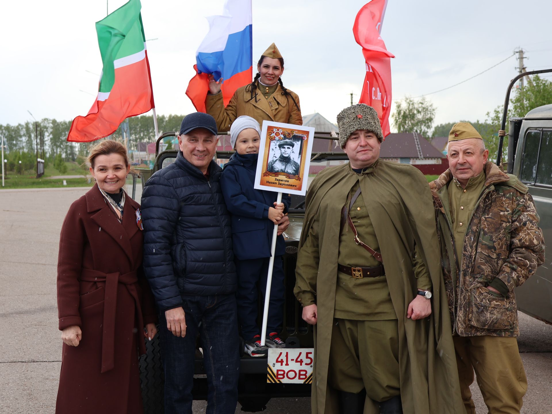 Бөек Җиңүгә 79 ел: Актанышта "Хәтер кайтавазы" бәйрәм тантанасыннан фоторепортаж