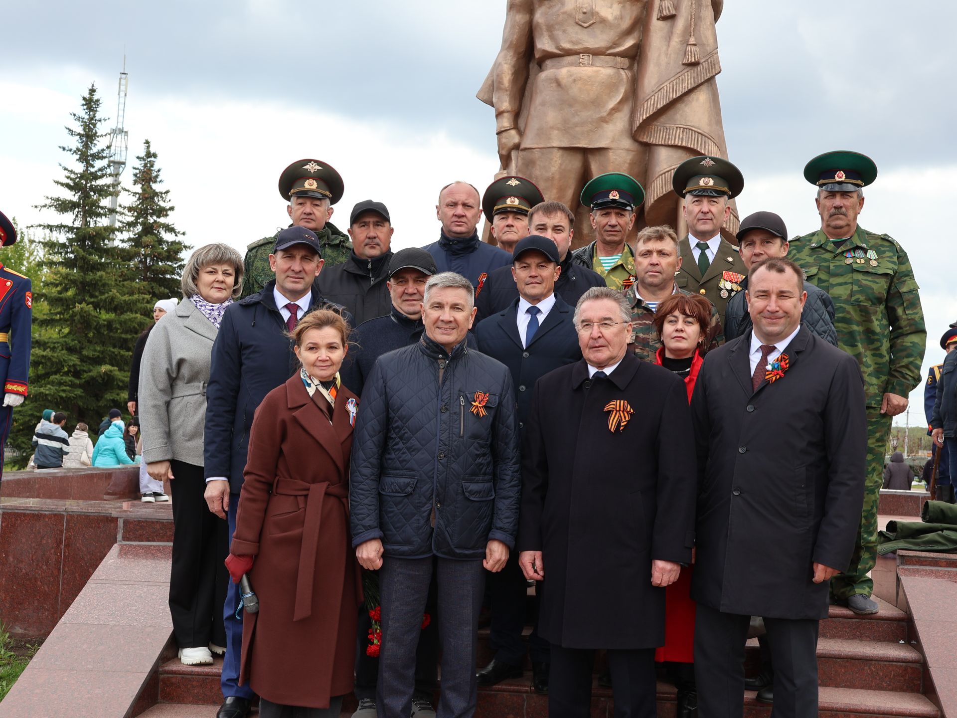 Бөек Җиңүгә 79 ел: Актанышта "Хәтер кайтавазы" бәйрәм тантанасыннан фоторепортаж