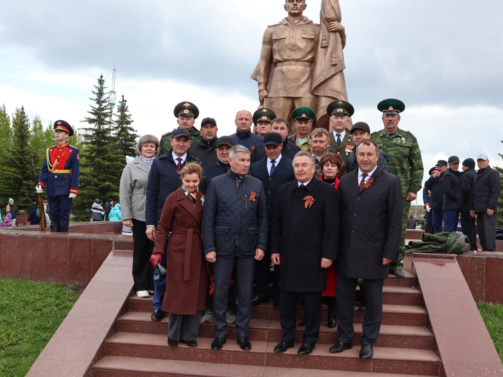 Бөек Җиңүгә 79 ел: Актанышта "Хәтер кайтавазы" бәйрәм тантанасыннан фоторепортаж