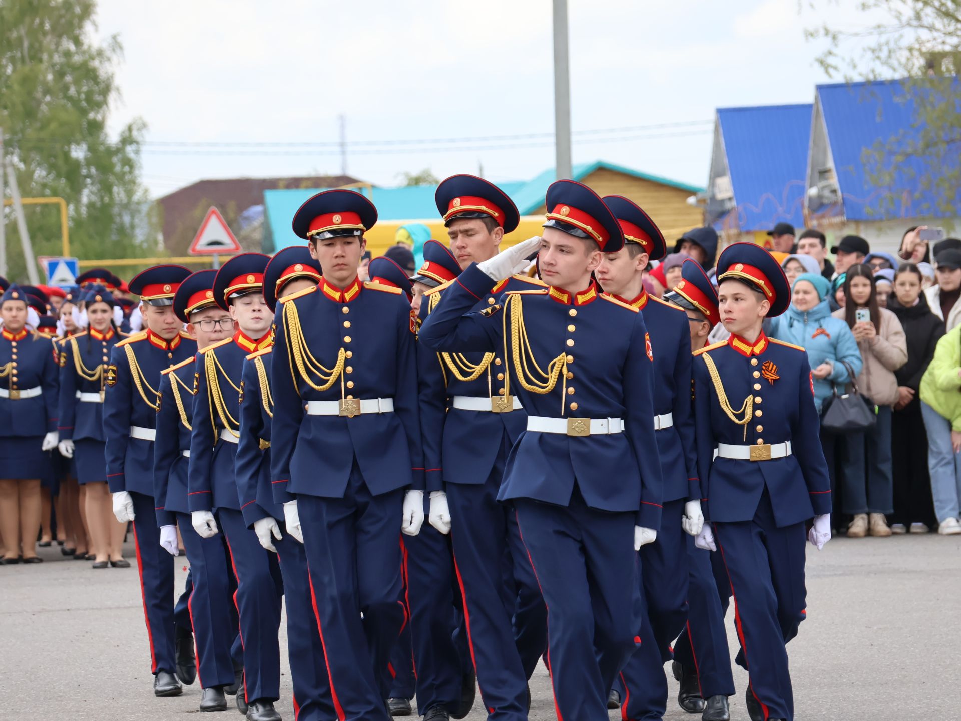 Бөек Җиңүгә 79 ел: Актанышта "Хәтер кайтавазы" бәйрәм тантанасыннан фоторепортаж