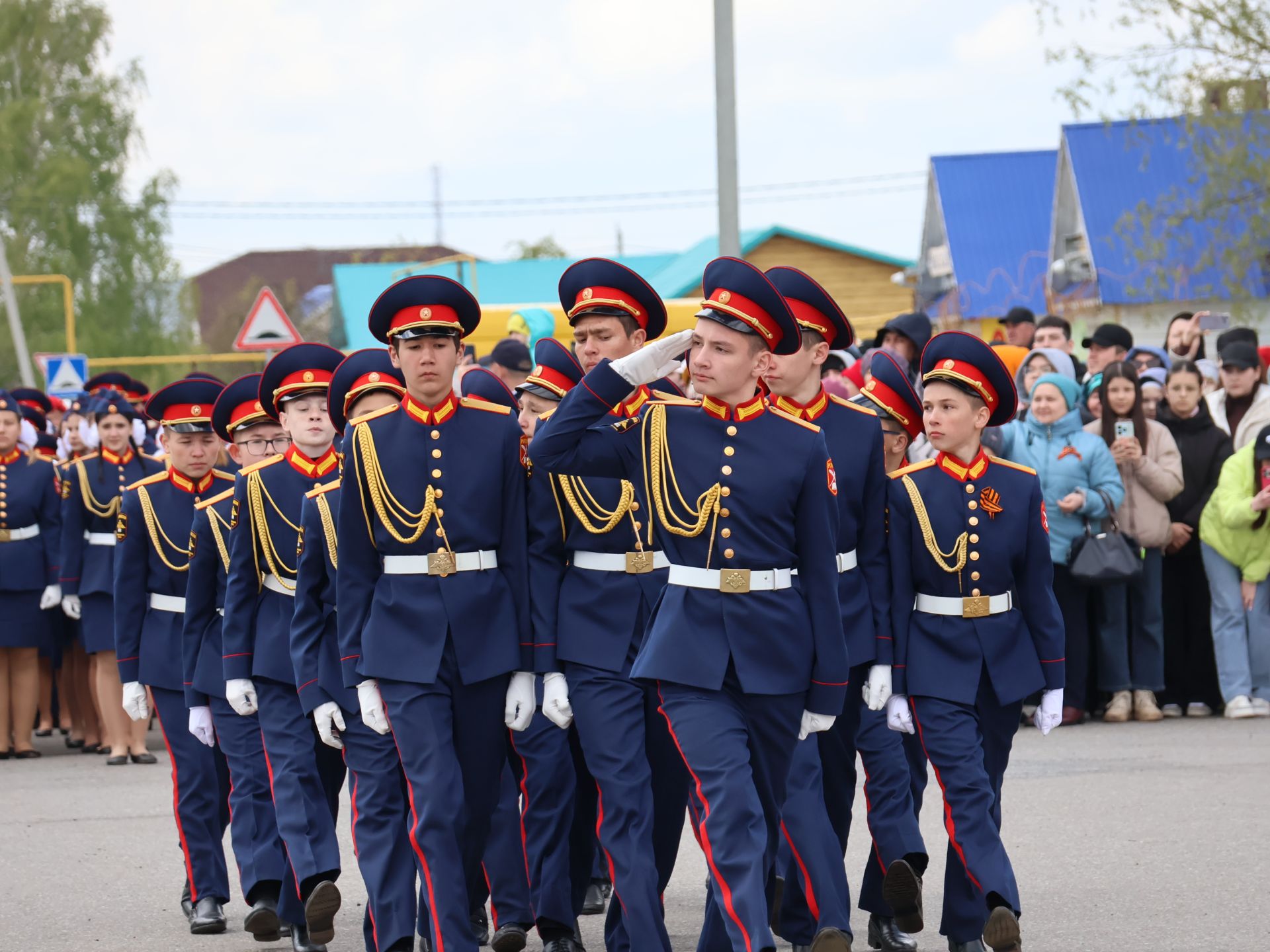 Бөек Җиңүгә 79 ел: Актанышта "Хәтер кайтавазы" бәйрәм тантанасыннан фоторепортаж