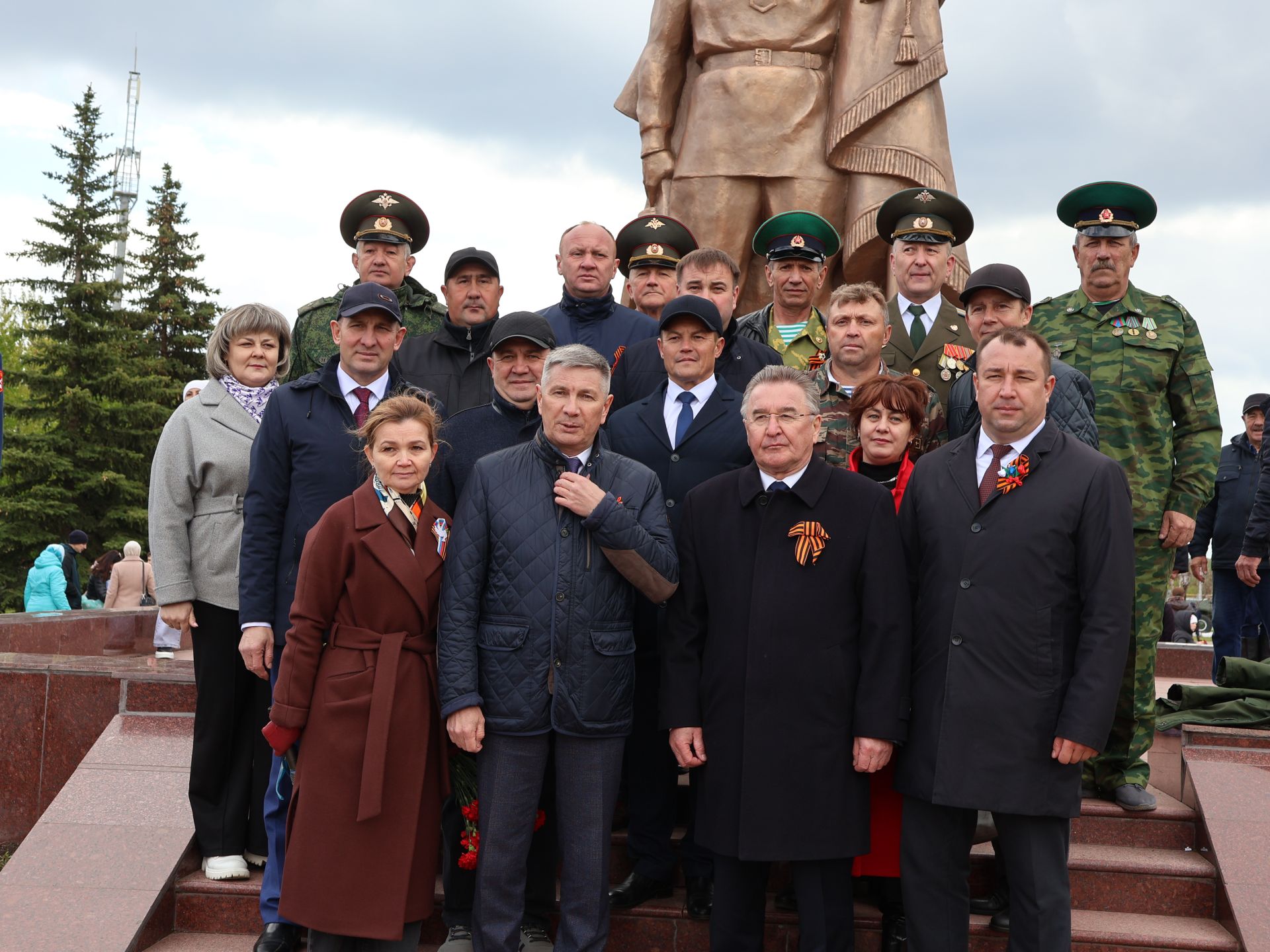 Бөек Җиңүгә 79 ел: Актанышта "Хәтер кайтавазы" бәйрәм тантанасыннан фоторепортаж