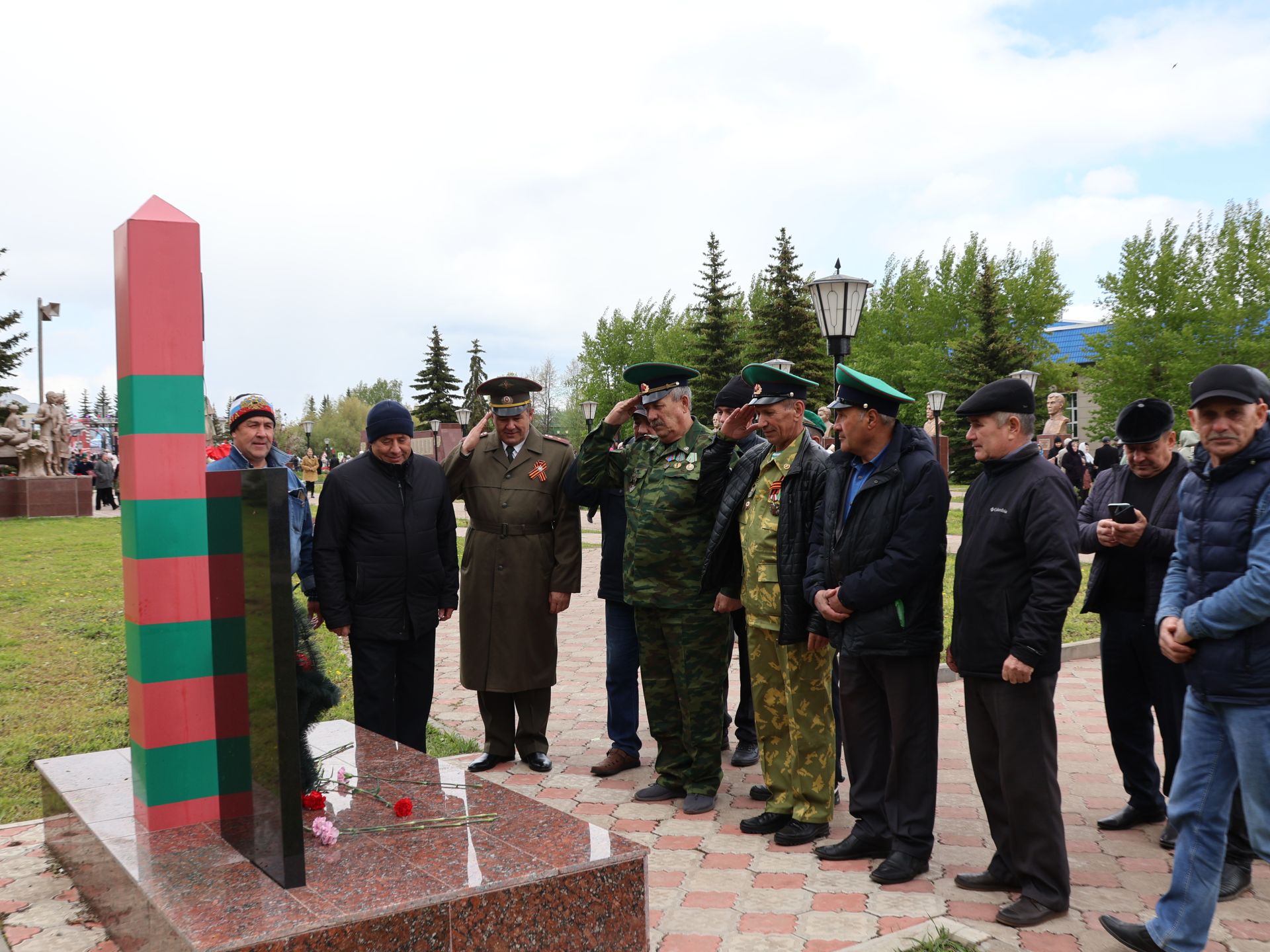 Бөек Җиңүгә 79 ел: Актанышта "Хәтер кайтавазы" бәйрәм тантанасыннан фоторепортаж