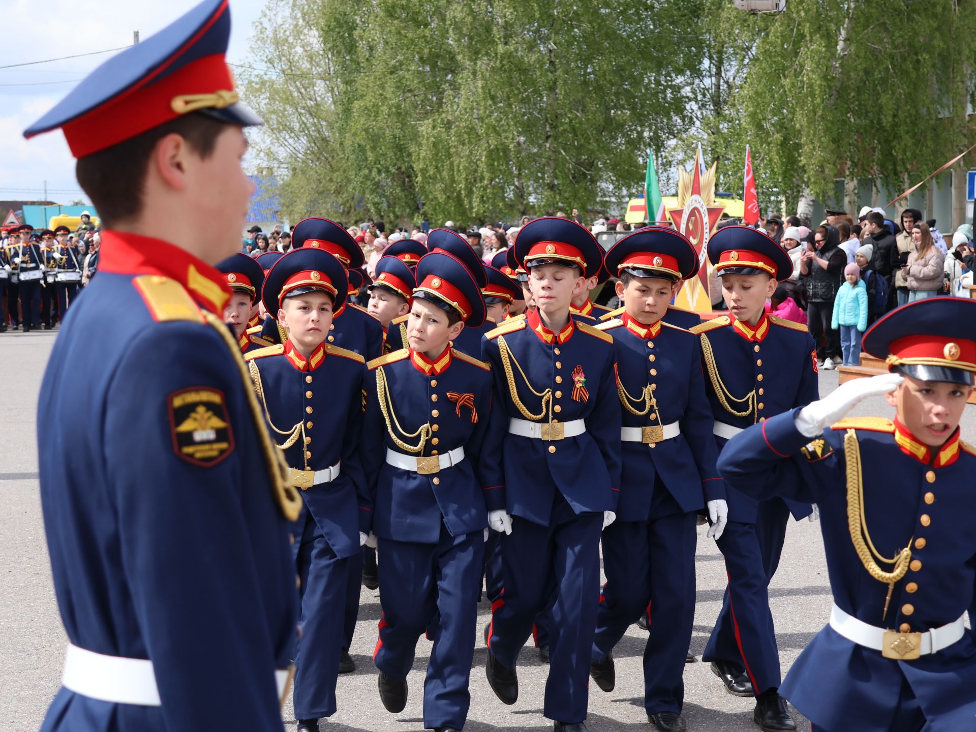 Бөек Җиңүгә 79 ел: Актанышта "Хәтер кайтавазы" бәйрәм тантанасыннан фоторепортаж