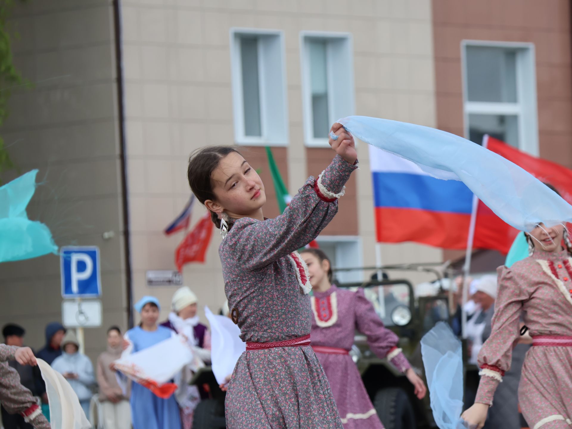 Бөек Җиңүгә 79 ел: Актанышта "Хәтер кайтавазы" бәйрәм тантанасыннан фоторепортаж