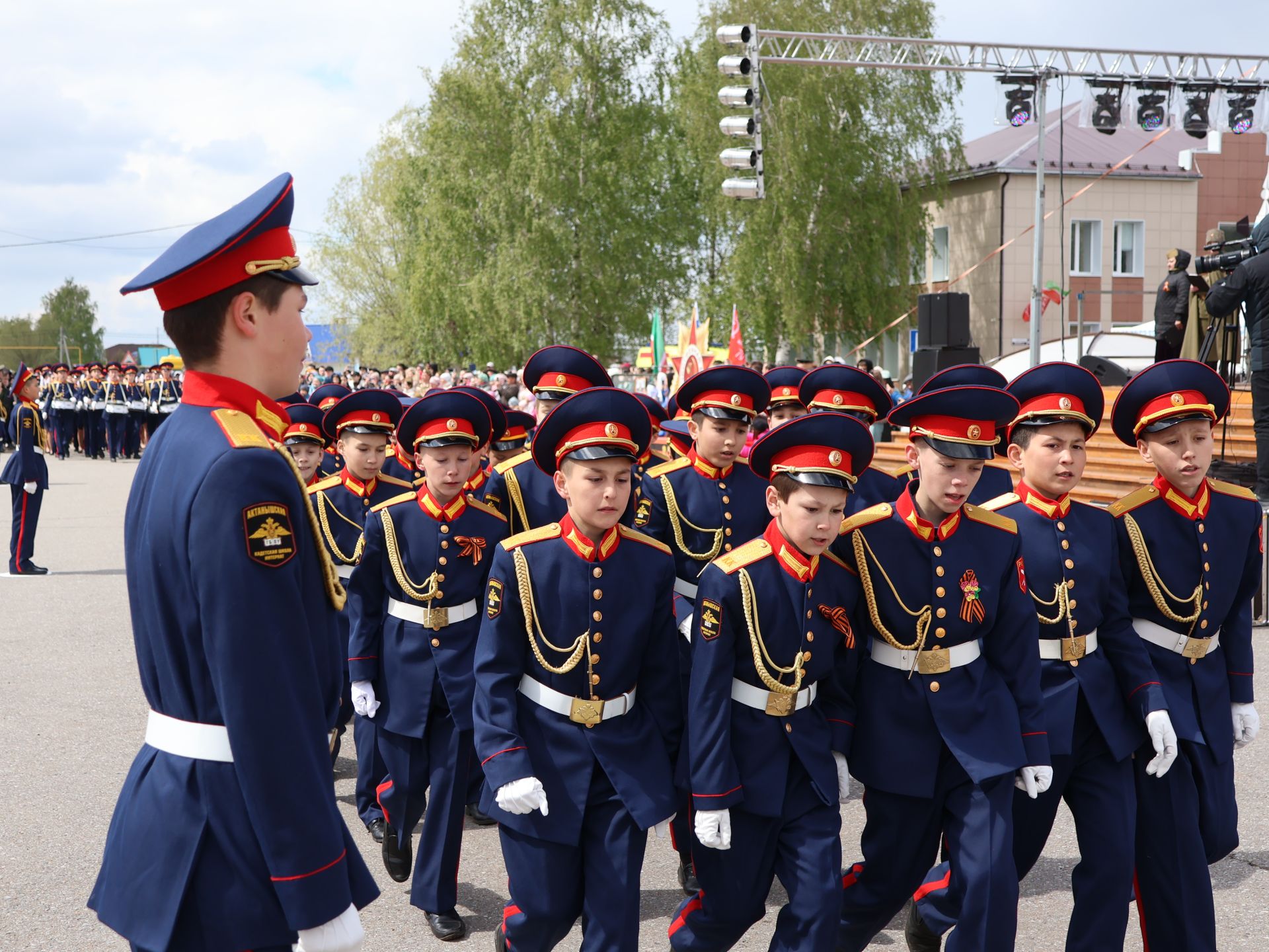 Бөек Җиңүгә 79 ел: Актанышта "Хәтер кайтавазы" бәйрәм тантанасыннан фоторепортаж