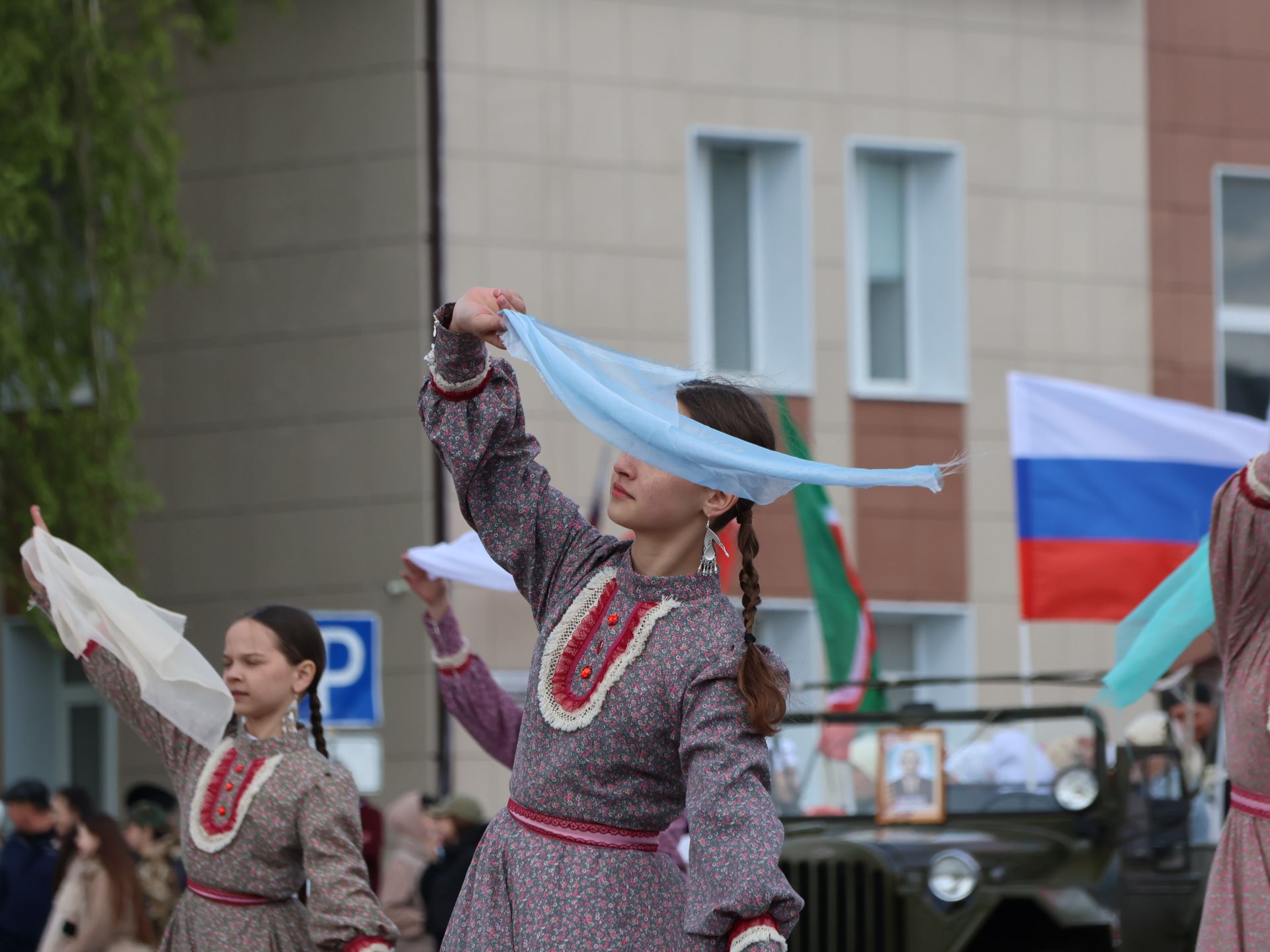 Бөек Җиңүгә 79 ел: Актанышта "Хәтер кайтавазы" бәйрәм тантанасыннан фоторепортаж