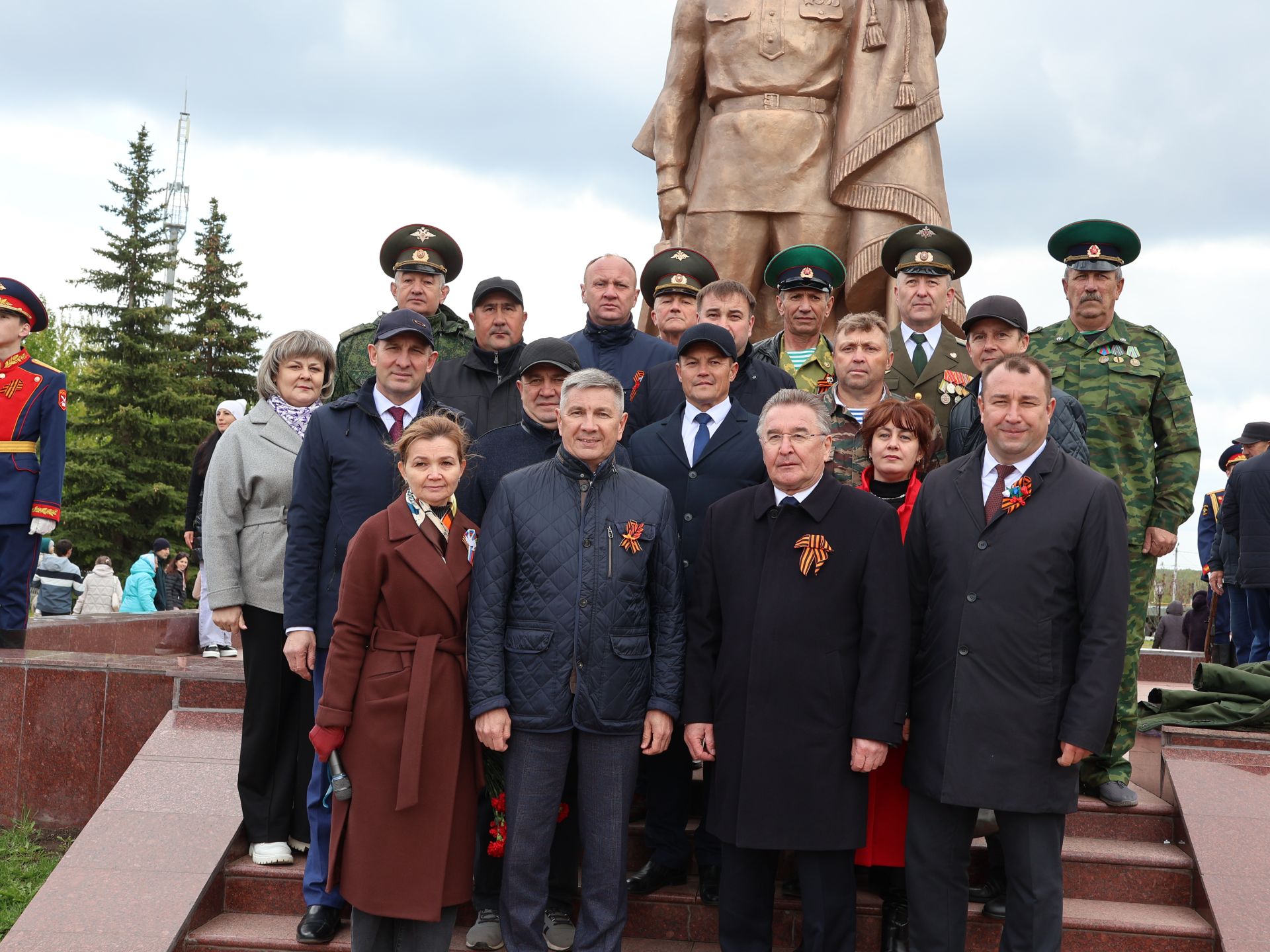 Бөек Җиңүгә 79 ел: Актанышта "Хәтер кайтавазы" бәйрәм тантанасыннан фоторепортаж