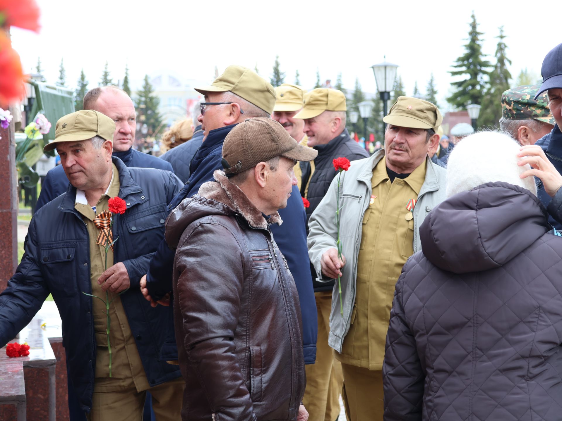 Бөек Җиңүгә 79 ел: Актанышта "Хәтер кайтавазы" бәйрәм тантанасыннан фоторепортаж