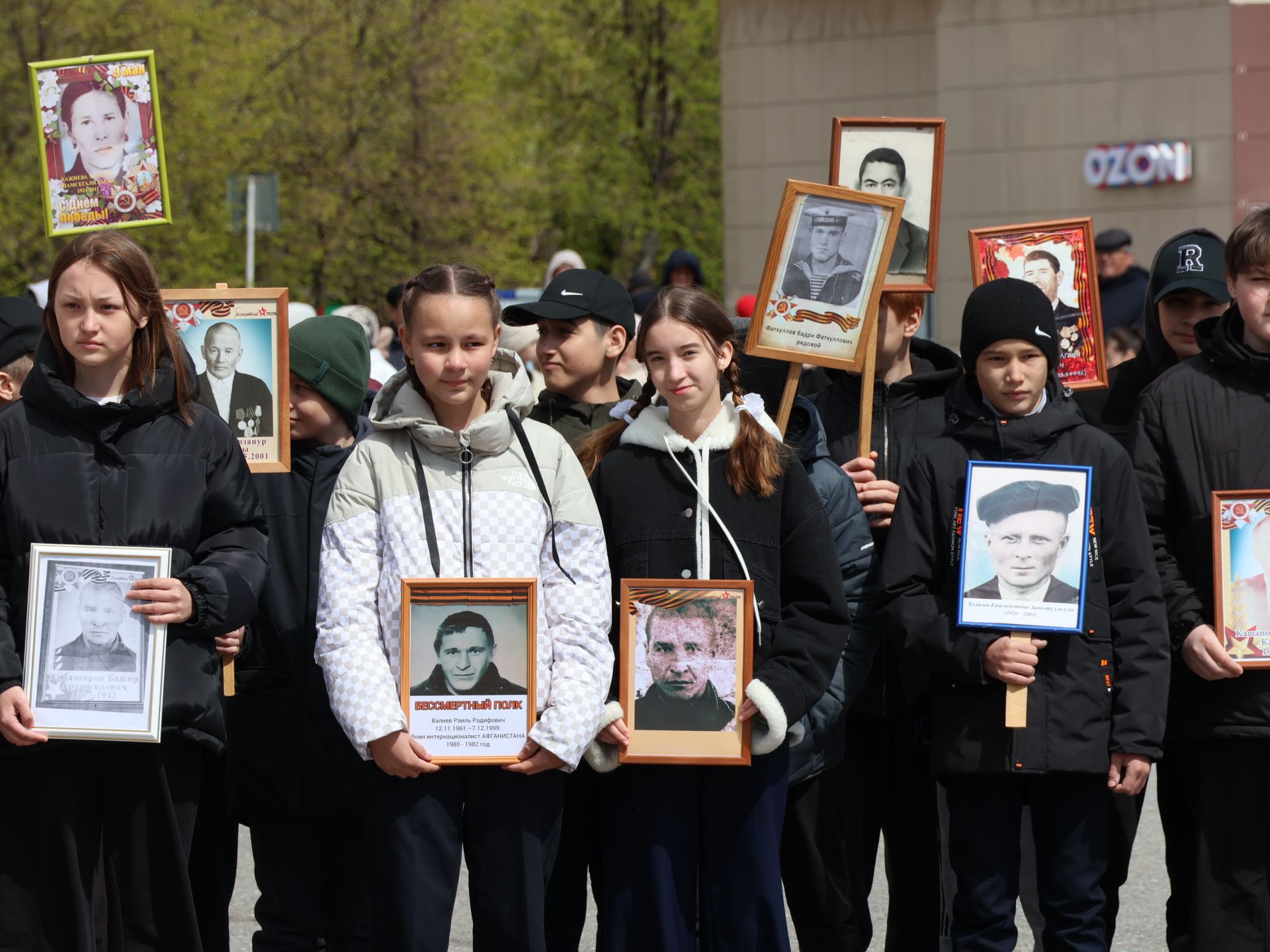 Бөек Җиңүгә 79 ел: Актанышта "Хәтер кайтавазы" бәйрәм тантанасыннан фоторепортаж