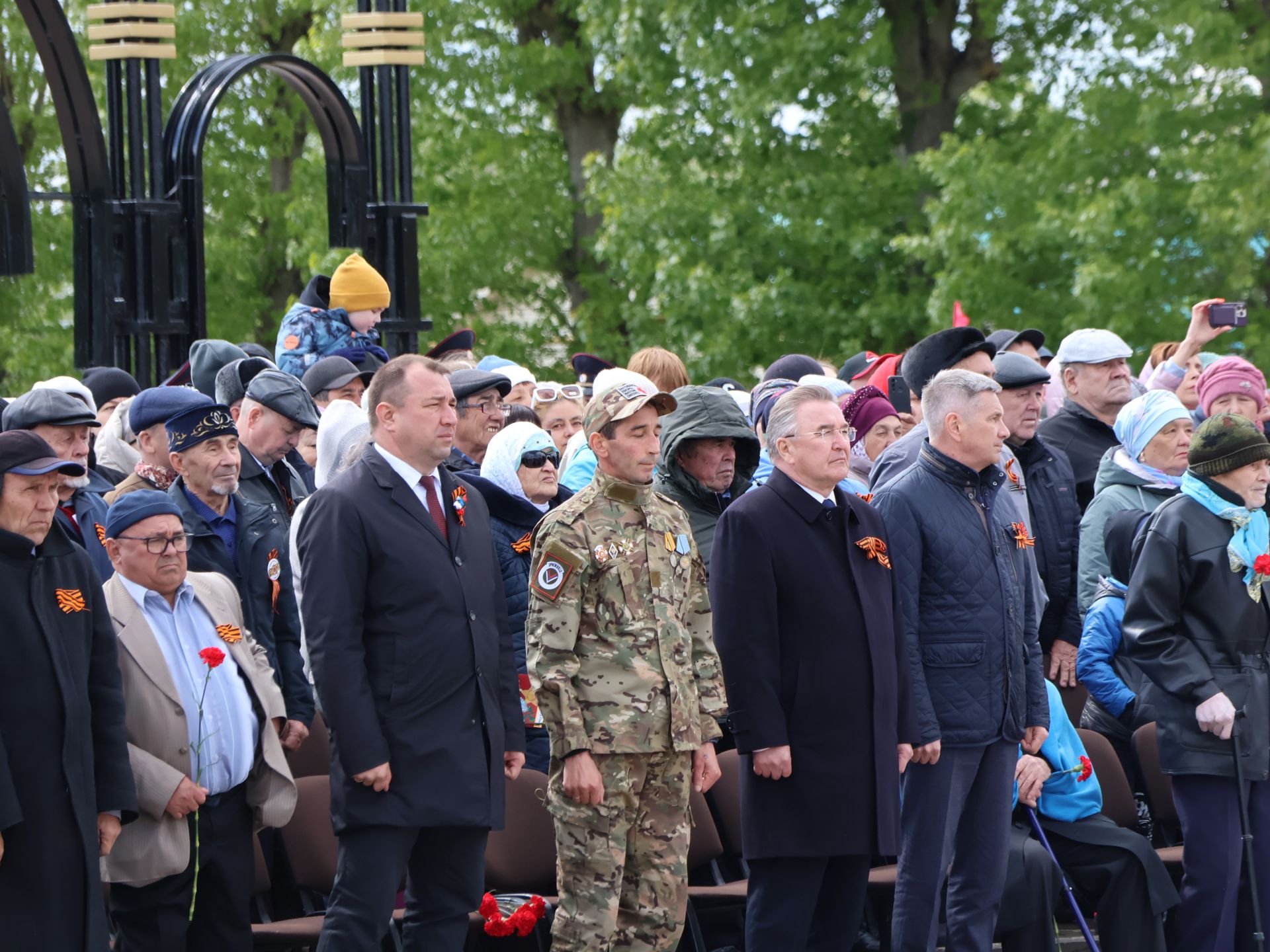 Бөек Җиңүгә 79 ел: Актанышта "Хәтер кайтавазы" бәйрәм тантанасыннан фоторепортаж