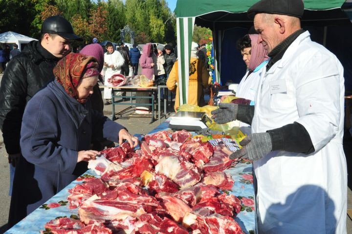 ИШЕТМИ КАЛМАГЫЗ: Актанышта үтәчәк тәүге көзге ярминкәнең көне билгеләнде