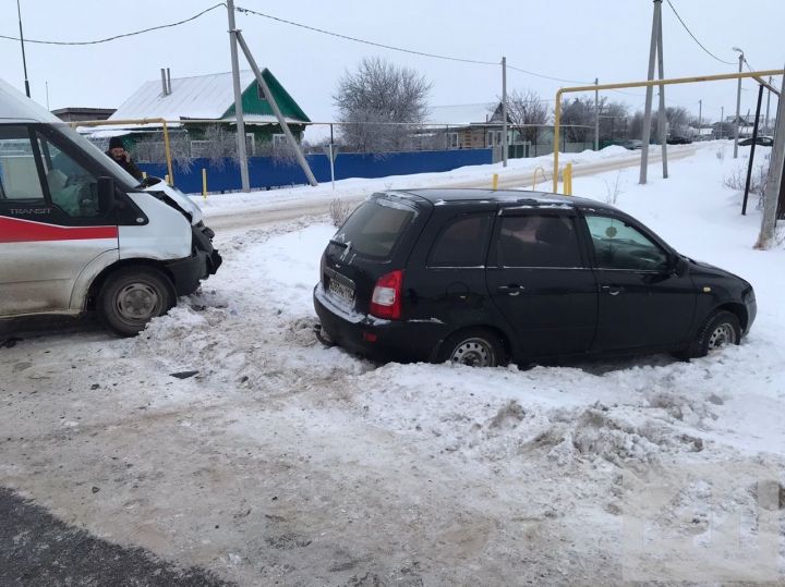 Төньяк урамы белән Баян Дәүләтов урамы киселешендә юл-транспорт һәлакәте