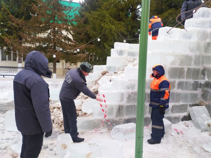 Ленин паркындагы тау куркынычсызлык таләпләренә җавап бирәме?