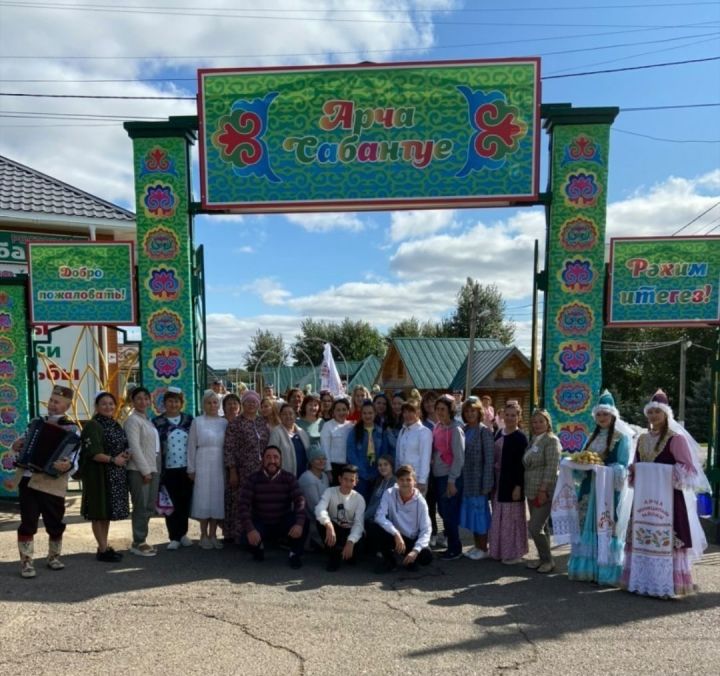 АКТАНЫШ ӘДӘБИЯТ СӨЮЧЕЛӘРЕ АРЧАДА "ӘДӘБИ МАРАФОН" САБАН ТУЕНДА