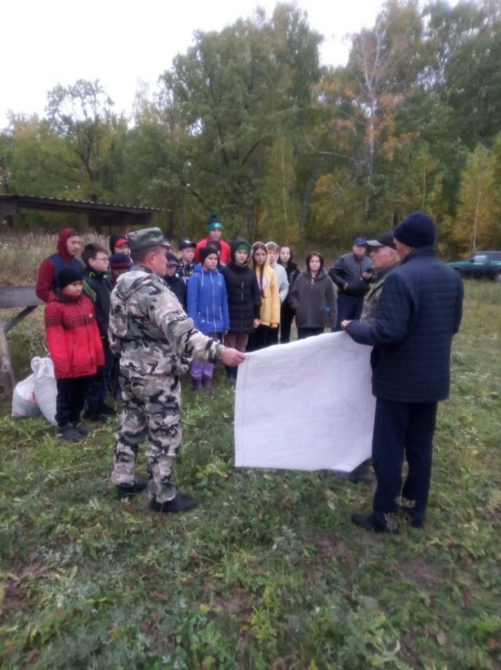 Халыкара кыргый хайваннар көнендә Богады мәктәбе волонтерлары урмандагы җәнлекләрне сыйлады