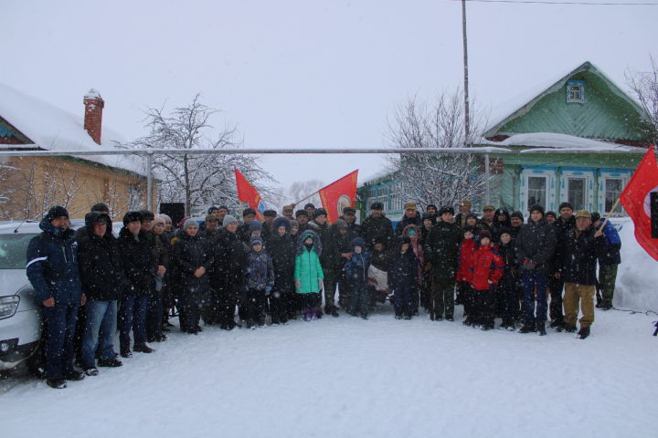 Татар Ямалысы авылында Әфган сугышы ветераны Зинфир Әнвәров яшәгән йортка истәлек тактасы куелды